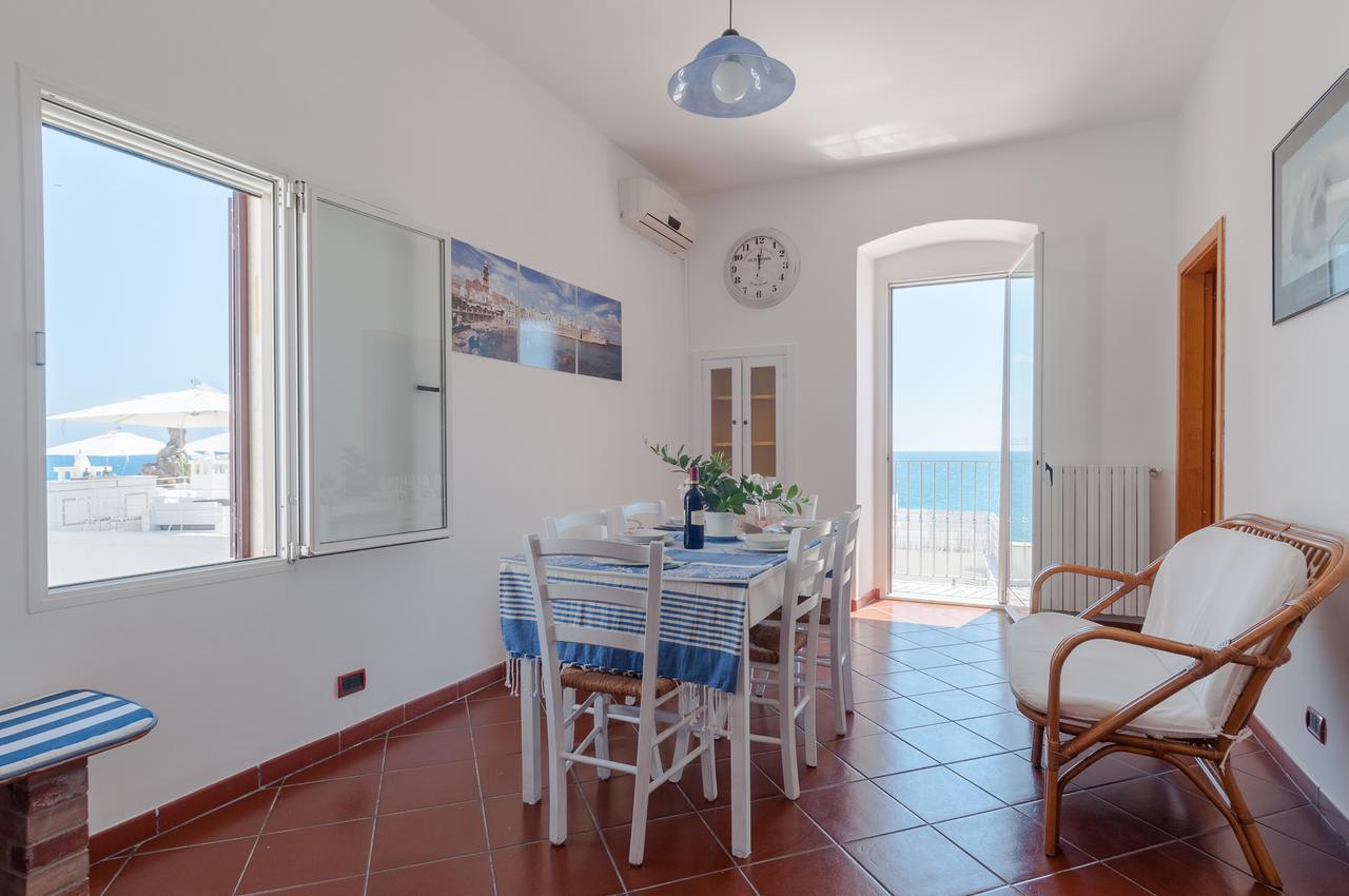 Helloapulia - Sea View Terrace Conchiglia Apartment Monopoli Ngoại thất bức ảnh
